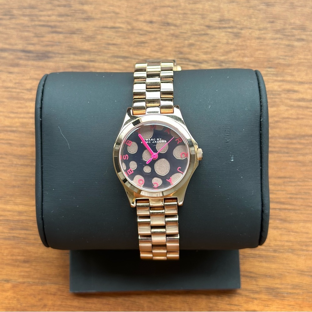 MARC JACOBS watch